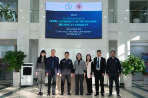 Read more about the article Cooperation with China Petroleum University – Beijing at Karamay is being strengthened